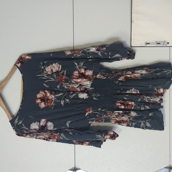 Floral romper with skirt - Picture 4 of 4